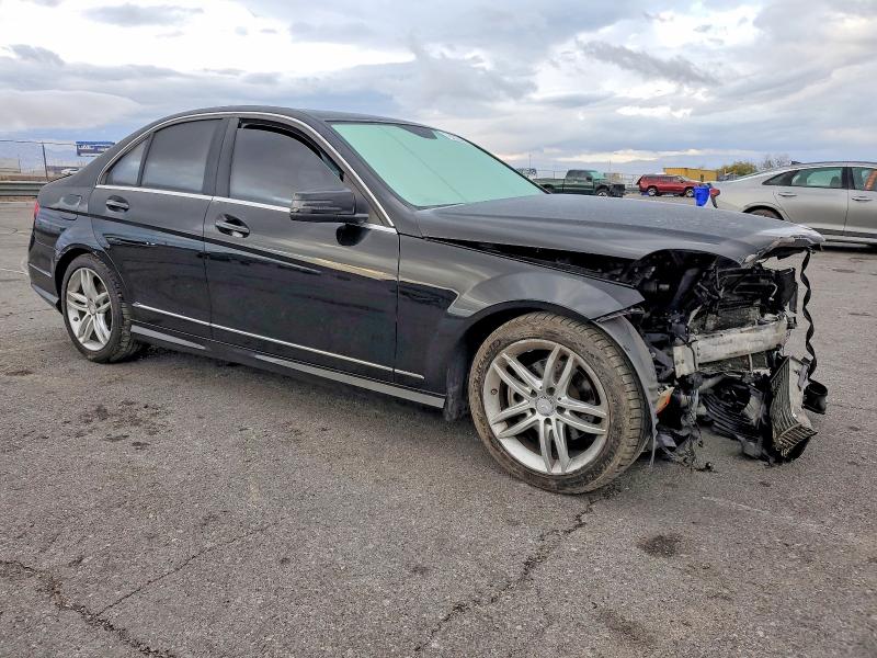 72432345 :رقم المزاد ، WDDGF4HB7DR248876 vin ، 2013 Mercedes-benz C مزاد بيع