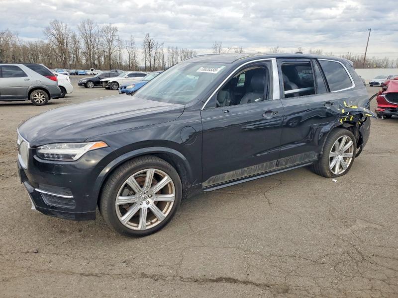 73020335 :رقم المزاد ، YV4BC0ZX4H1130799 vin ، 2017 Volvo Xc90 مزاد بيع