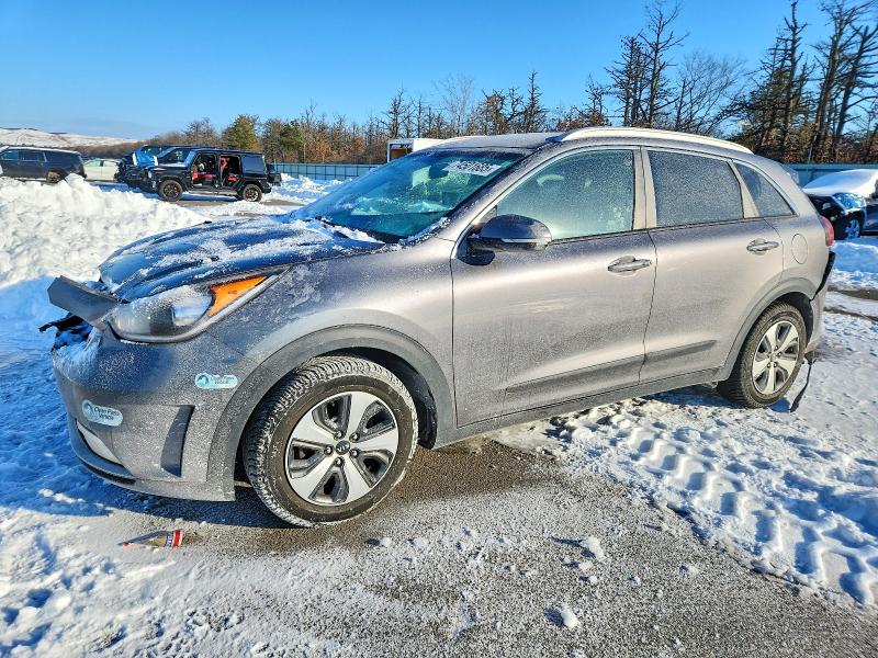 Auction sale of the 2017 Kia Niro, vin: KNDCC3LC7H5070878, lot number: 56028056