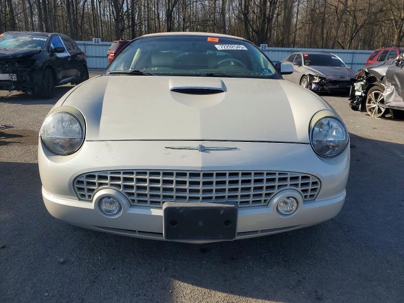 72202545 :رقم المزاد ، 1FAHP69A95Y108371 vin ، 2005 Ford Thunderbird مزاد بيع