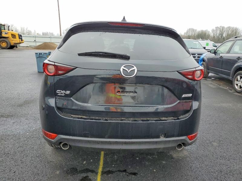 73190935 :رقم المزاد ، JM3KFBCM9J0338832 vin ، 2018 Mazda Cx-5 مزاد بيع