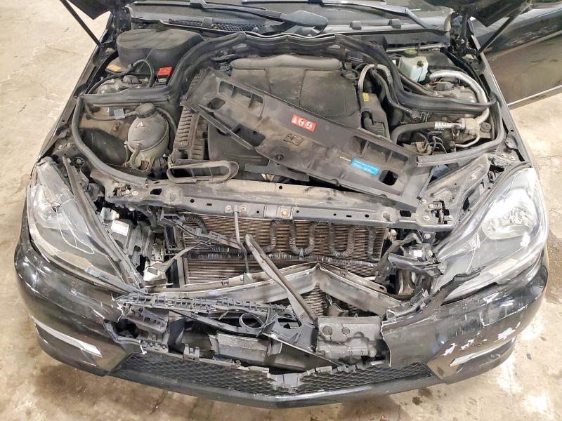 2014 Mercedes-benz C მანქანა იყიდება აუქციონზე, vin: WDDGF8AB4ER306235, აუქციონის ნომერი: 74659925