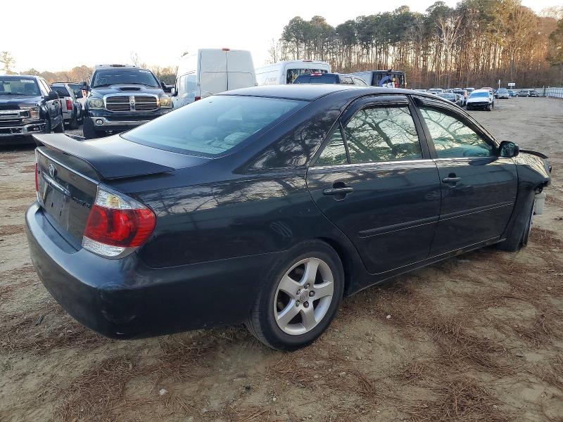 49546096 :رقم المزاد ، 4T1BE32K46U657651 vin ، 2006 Toyota Camry مزاد بيع