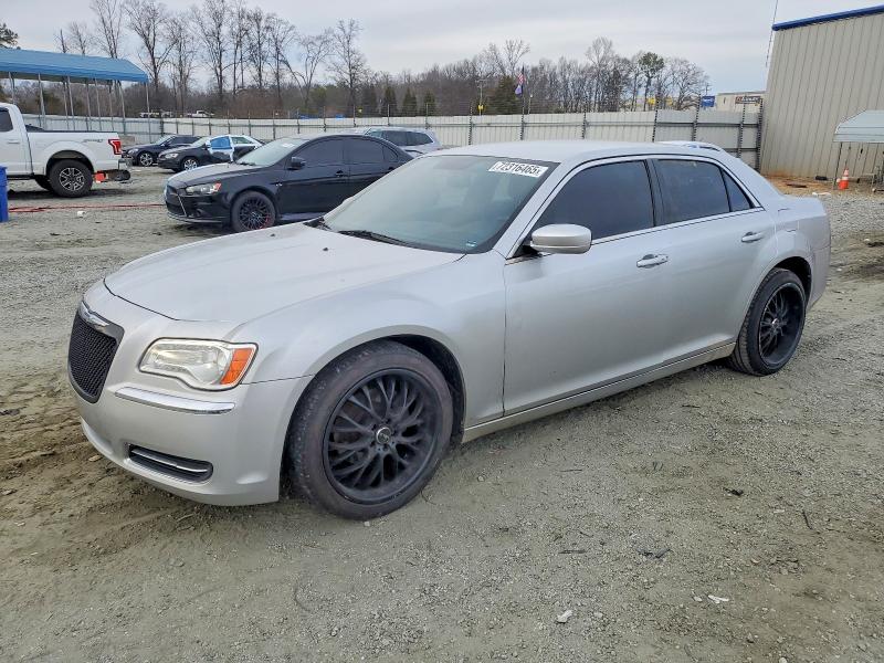 2012 Chrysler 300 მანქანა იყიდება აუქციონზე, vin: 2C3CCAAG6CH107774, აუქციონის ნომერი: 72316465