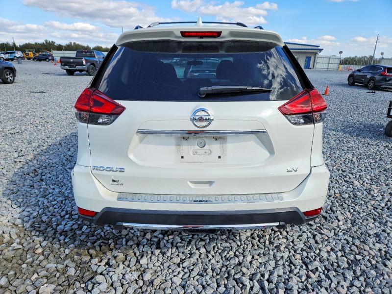 72660065 :رقم المزاد ، 5N1AT2MT2HC828858 vin ، 2017 Nissan Rogue مزاد بيع