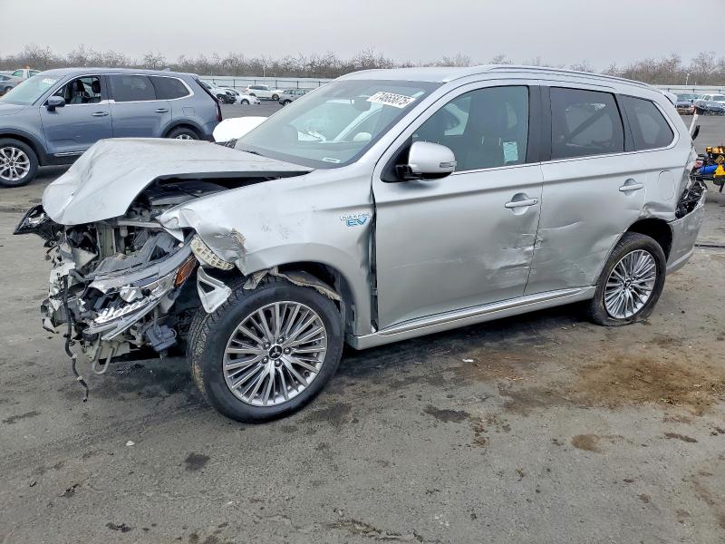 Продаж на аукціоні авто 2022 Mitsubishi Outlander, vin: JA4J2VA70NZ066133, номер лоту: 74665875