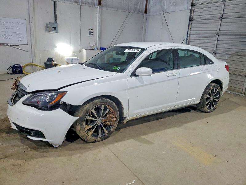 2012 Chrysler 200 Tourin მანქანა იყიდება აუქციონზე, vin: 1C3CCBBG4CN302901, აუქციონის ნომერი: 73272505