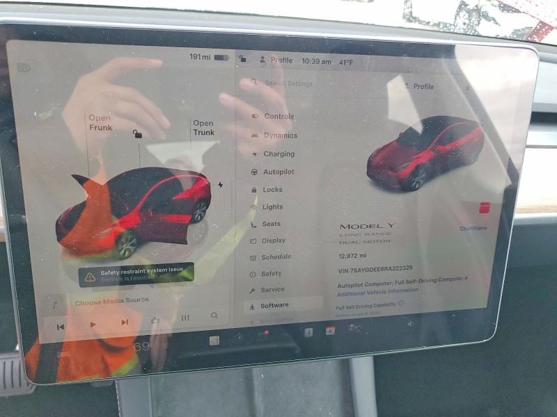 Продажа на аукционе авто 2024 Tesla Model Y, vin: 7SAYGDEE6RA222325, номер лота: 99365645