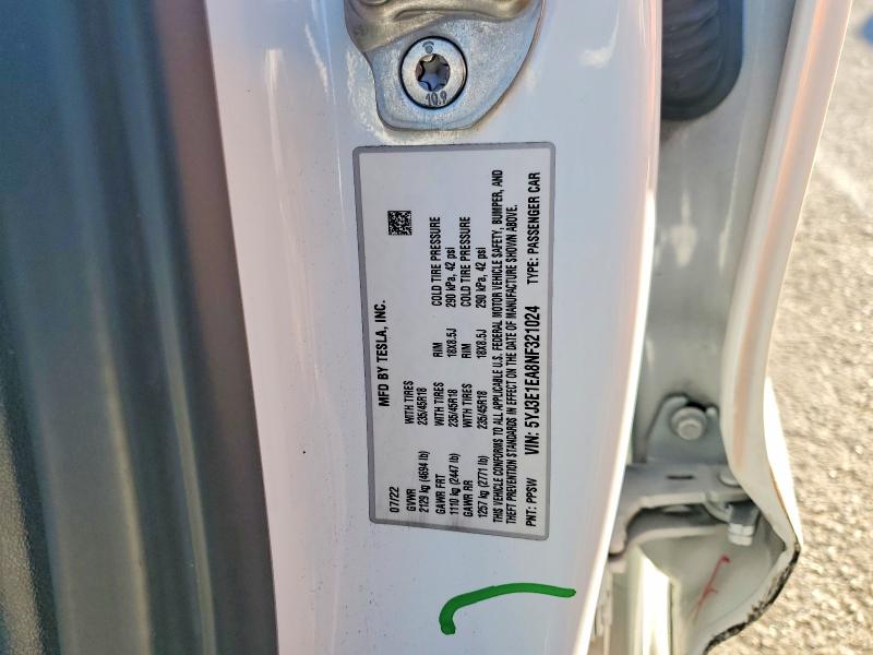 2022 Tesla Model 3 მანქანა იყიდება აუქციონზე, vin: 5YJ3E1EA8NF321024, აუქციონის ნომერი: 73168165