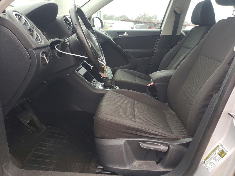 Продаж на аукціоні авто 2015 Volkswagen Tiguan, vin: WVGAV7AX1FW576823, номер лоту: 99549235