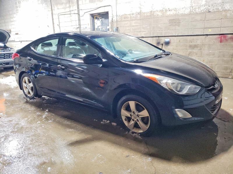 99463975 :رقم المزاد ، KMHDH4AE8DU571225 vin ، 2013 Hyundai Elantra مزاد بيع