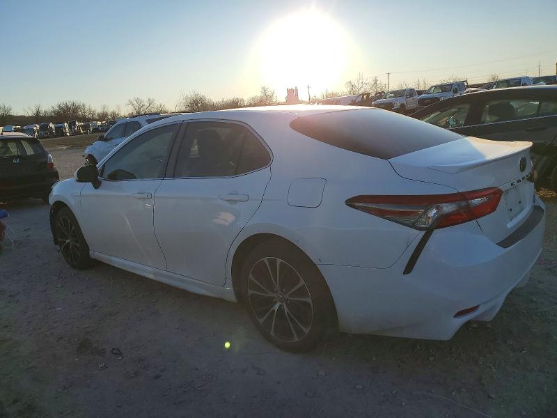 72888975 :رقم المزاد ، JTNB11HKXJ3025047 vin ، 2018 Toyota Camry مزاد بيع
