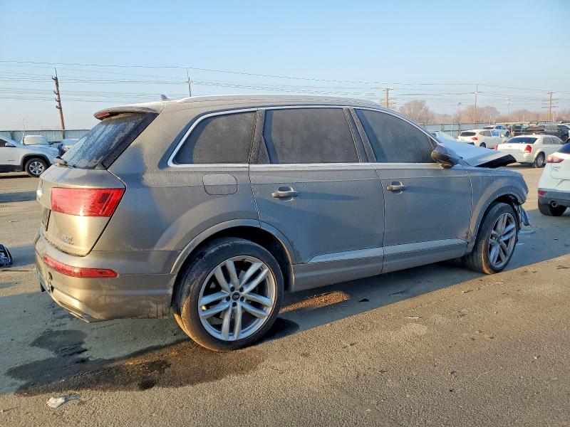 Продажа на аукционе авто 2017 Audi Q7, vin: WA1VAAF72HD056792, номер лота: 72334475