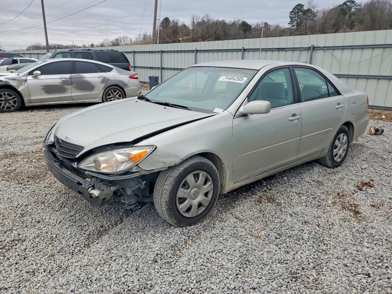 74484395 :رقم المزاد ، 4T1BE32K83U222031 vin ، 2003 Toyota Camry مزاد بيع