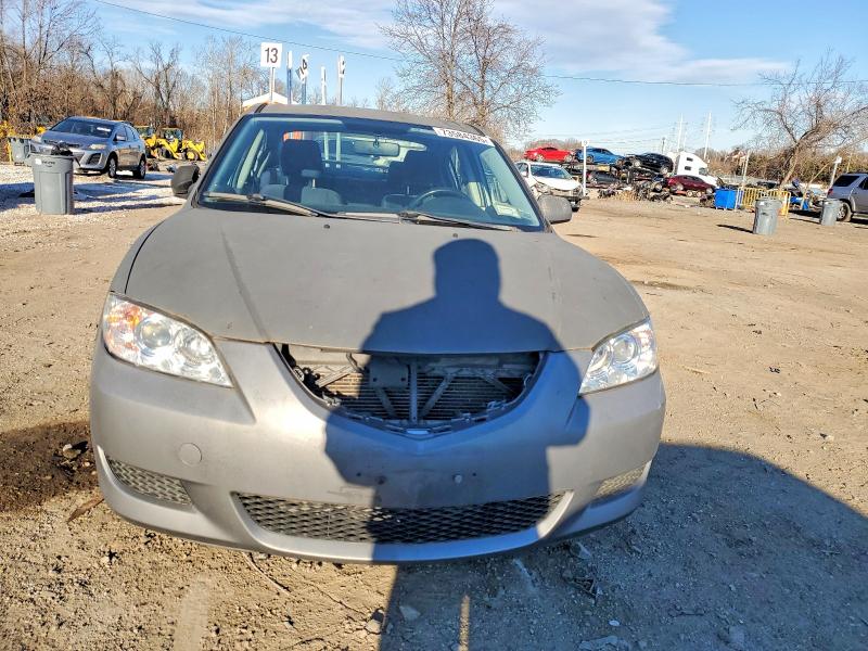 73584365 :رقم المزاد ، JM1BK32FX51275592 vin ، 2005 Mazda 3 I مزاد بيع