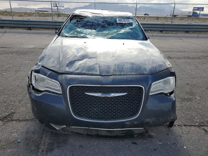 2015 Chrysler 300 მანქანა იყიდება აუქციონზე, vin: 2C3CCAAG0FH881636, აუქციონის ნომერი: 98570755