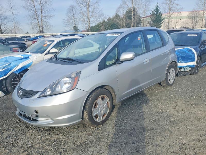 74443395 :رقم المزاد ، JHMGE8H37DC061751 vin ، 2013 Honda Fit مزاد بيع