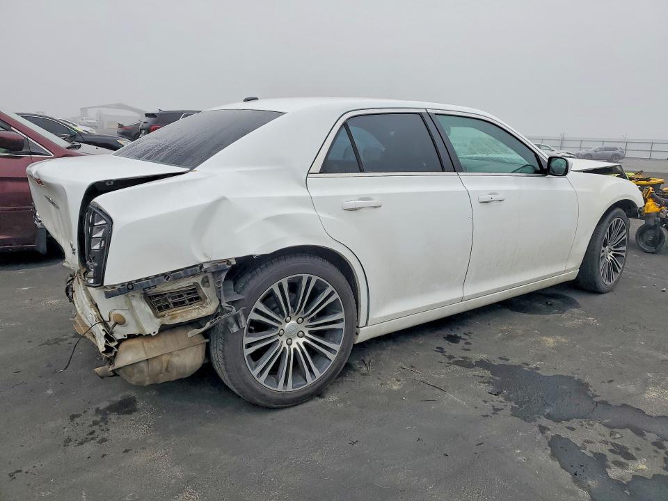 2012 Chrysler 300 მანქანა იყიდება აუქციონზე, vin: 2C3CCABG1CH313311, აუქციონის ნომერი: 75490525