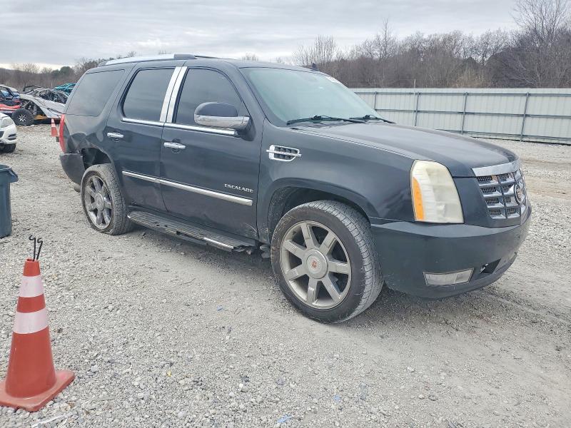 Продаж на аукціоні авто 2010 Cadillac Escalade L, vin: 1GYUCBEF1AR155729, номер лоту: 74068485