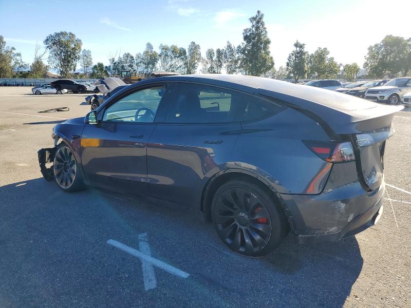 Продажа на аукционе авто 2022 Tesla Model Y, vin: 7SAYGDEF5NF551118, номер лота: 72813425