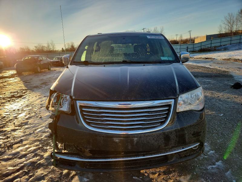 Продажа на аукционе авто 2015 Chrysler Town & Country, vin: 2C4RC1CG1FR506593, номер лота: 98130565