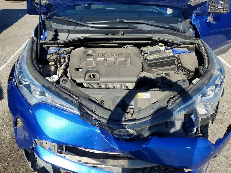 72656425 :رقم المزاد ، NMTKHMBX6JR038588 vin ، 2018 Toyota C-hr مزاد بيع