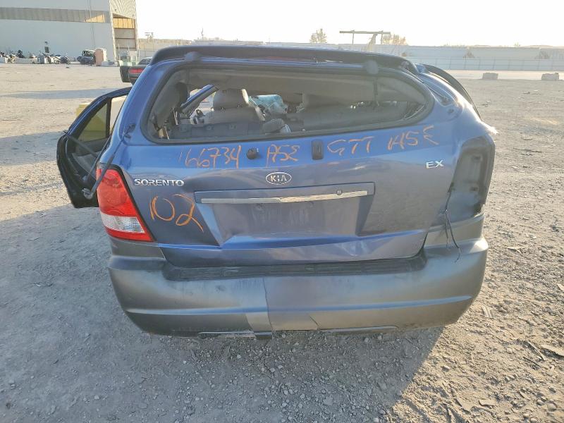 2005 Kia Sorento მანქანა იყიდება აუქციონზე, vin: KNDJC733255369043, აუქციონის ნომერი: 50061466