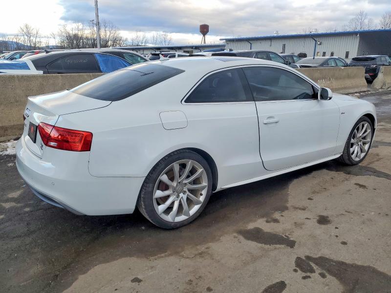 2016 Audi A5 მანქანა იყიდება აუქციონზე, vin: WAUM2AFR8GA045373, აუქციონის ნომერი: 99328675