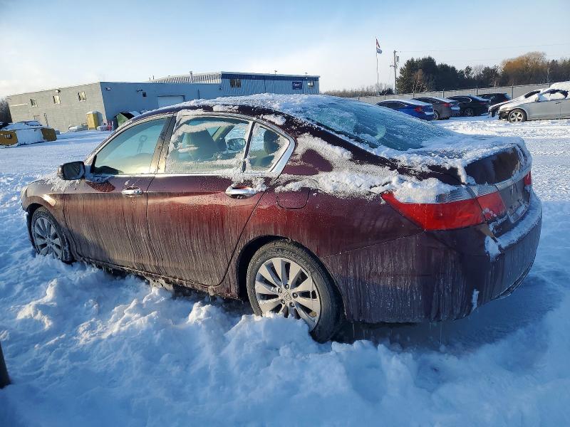 74117975 :رقم المزاد ، 1HGCR2F77FA082249 vin ، 2015 Honda Accord مزاد بيع