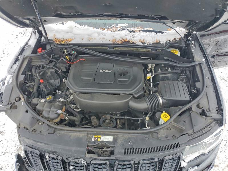 98945925 :رقم المزاد ، 1C4RJFBG4HC624850 vin ، 2017 Jeep Grand Cherokee مزاد بيع