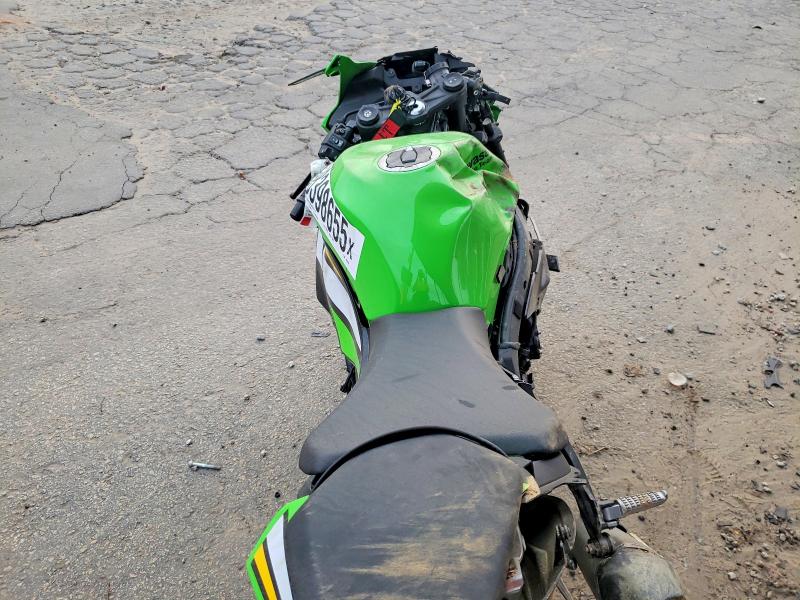 98398655 :رقم المزاد ، JKBZXJJ14SA029522 vin ، 2025 Kawasaki Zx636 مزاد بيع