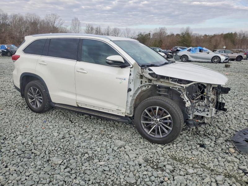 97075005 :رقم المزاد ، 5TDJGRFHXJS049707 vin ، 2018 Toyota Highlander مزاد بيع