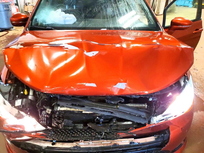 99165695 :رقم المزاد ، 2C4RC1GG2JR247826 vin ، 2018 Chrysler Pacifica مزاد بيع