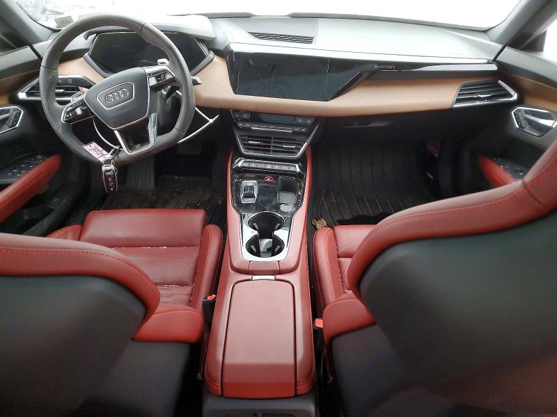 2022 Audi E-tron Gt მანქანა იყიდება აუქციონზე, vin: WAUDJBFW9N7003898, აუქციონის ნომერი: 99373555