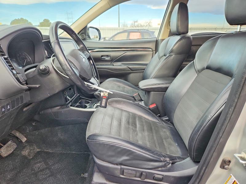 Продаж на аукціоні авто 2020 Mitsubishi Outlander, vin: JA4AZ3A32LZ021656, номер лоту: 74672505
