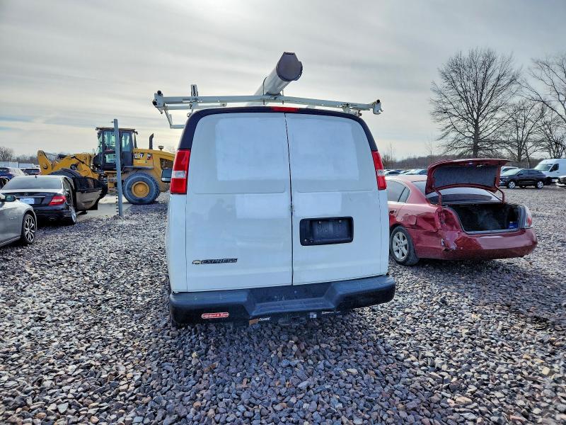 98376535 :رقم المزاد ، 1GCWGAFP4K1164395 vin ، 2019 Chevrolet Express G2 مزاد بيع