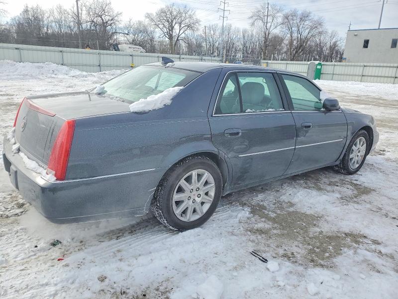 74640395 :رقم المزاد ، 1G6KH5EY6AU127488 vin ، 2010 Cadillac Dts مزاد بيع