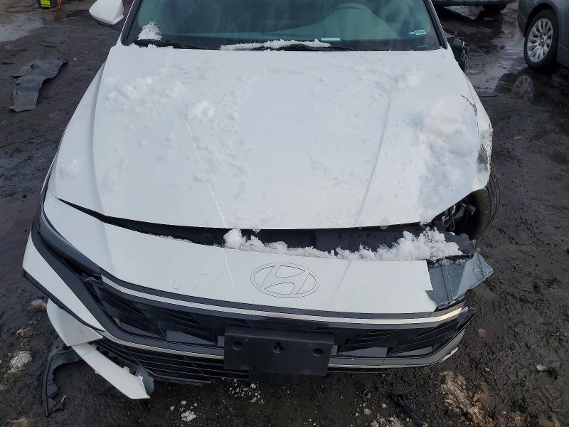 2025 Hyundai Elantra მანქანა იყიდება აუქციონზე, vin: KMHLS4DG6SU949789, აუქციონის ნომერი: 99302675