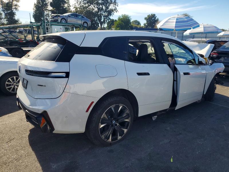 72818605 :رقم المزاد ، WB543CF03TCV15963 vin ، 2026 Bmw Ix مزاد بيع