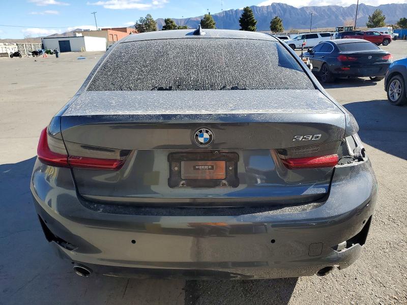 97333795 :رقم المزاد ، WBA5R1C01MFK62297 vin ، 2021 Bmw 330i مزاد بيع