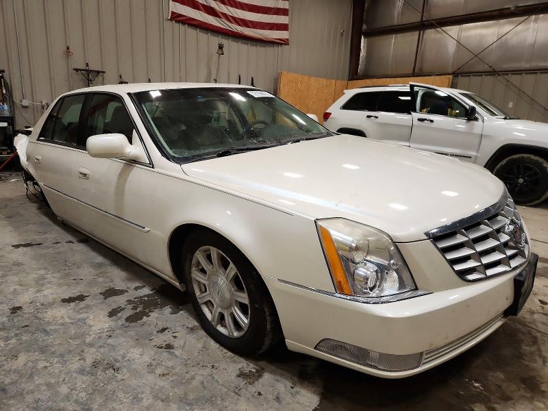 2011 Cadillac Dts მანქანა იყიდება აუქციონზე, vin: 1G6KA5E64BU102190, აუქციონის ნომერი: 72158095