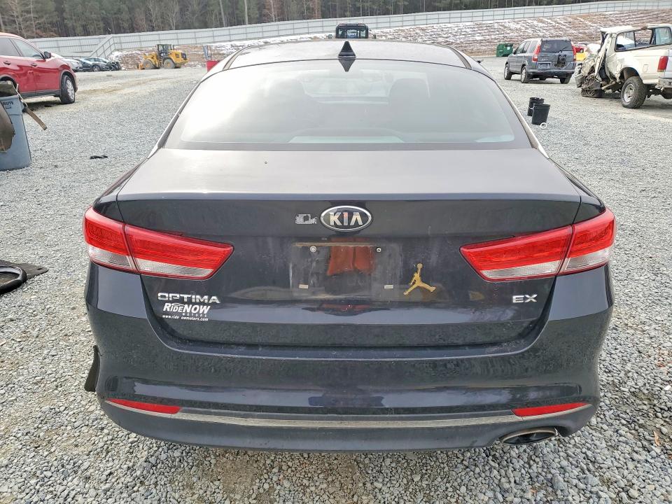 2016 Kia Optima მანქანა იყიდება აუქციონზე, vin: 5XXGU4L35GG069209, აუქციონის ნომერი: 72252525