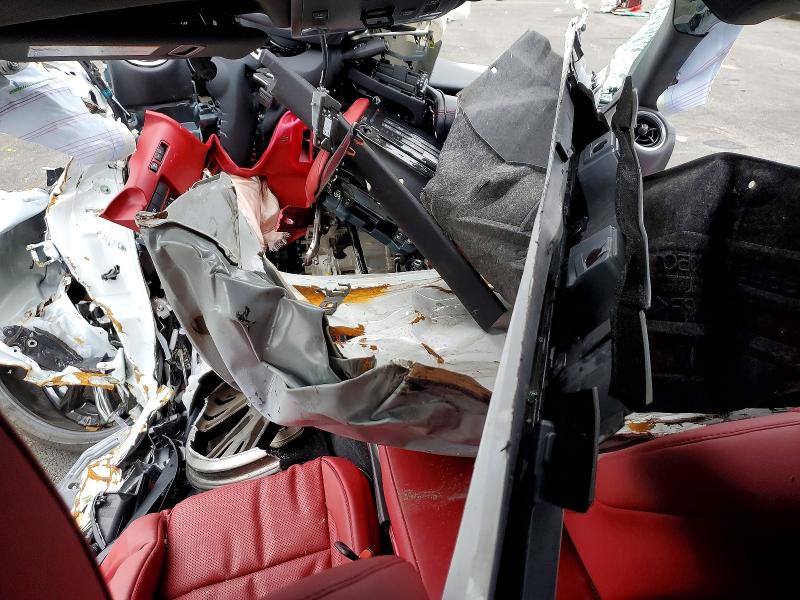74132405 :رقم المزاد ، JTHGZ1B28N5050646 vin ، 2022 Lexus Is مزاد بيع
