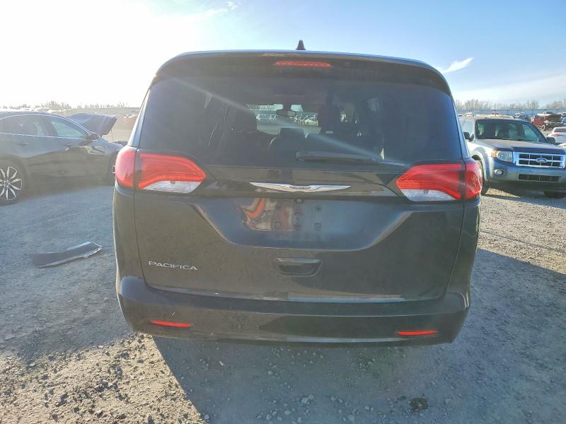 2017 Chrysler Pacifica მანქანა იყიდება აუქციონზე, vin: 2C4RC1CG8HR525788, აუქციონის ნომერი: 73846985