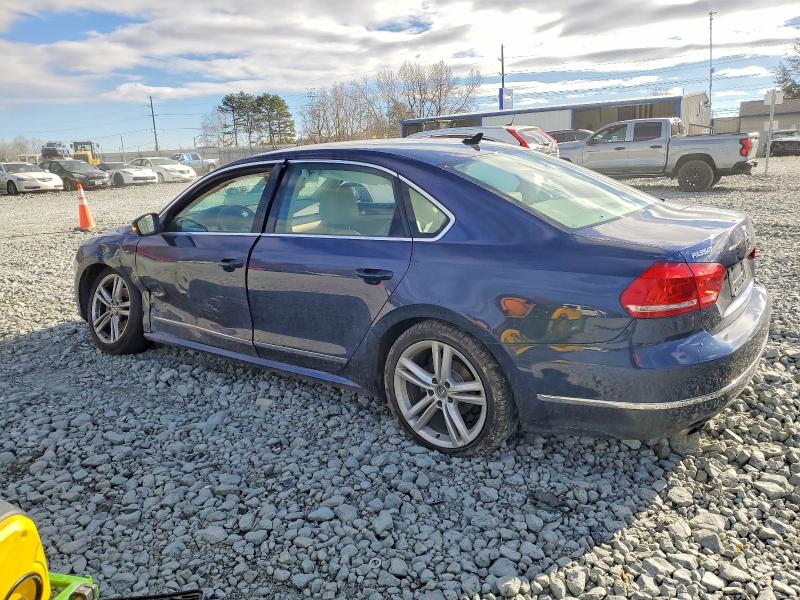 2015 Volkswagen Passat მანქანა იყიდება აუქციონზე, vin: 1VWCS7A35FC018880, აუქციონის ნომერი: 98150015