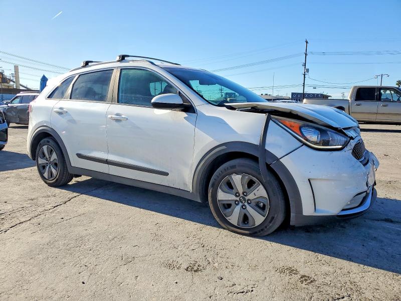72616255 :رقم المزاد ، KNDCB3LCXK5256005 vin ، 2019 Kia Niro مزاد بيع