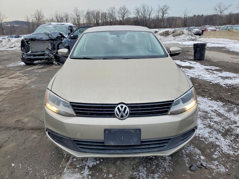 99453405 :رقم المزاد ، 3VWDP7AJ8CM114842 vin ، 2012 Volkswagen Jetta مزاد بيع
