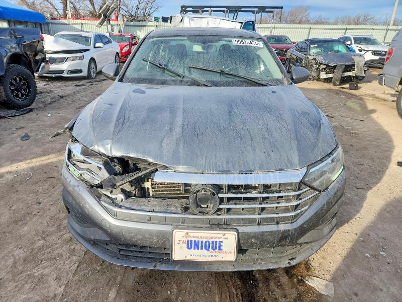 99525475 :رقم المزاد ، 3VWC57BU5KM203406 vin ، 2019 Volkswagen Jetta مزاد بيع