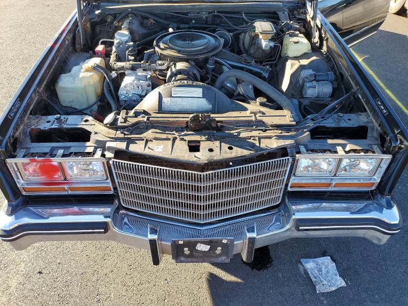 72449695 :رقم المزاد ، 1G6AL5783CE635017 vin ، 1982 Cadillac Eldorado مزاد بيع