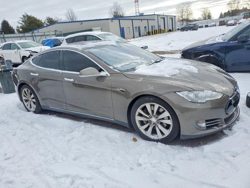 Aukcja sprzedaży 2015 Tesla Model S, vin: 5YJSA1E26FF106145, numer aukcji: 72830215